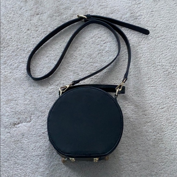 Urban Outfitters Handbags - NWOT Round statement purse
